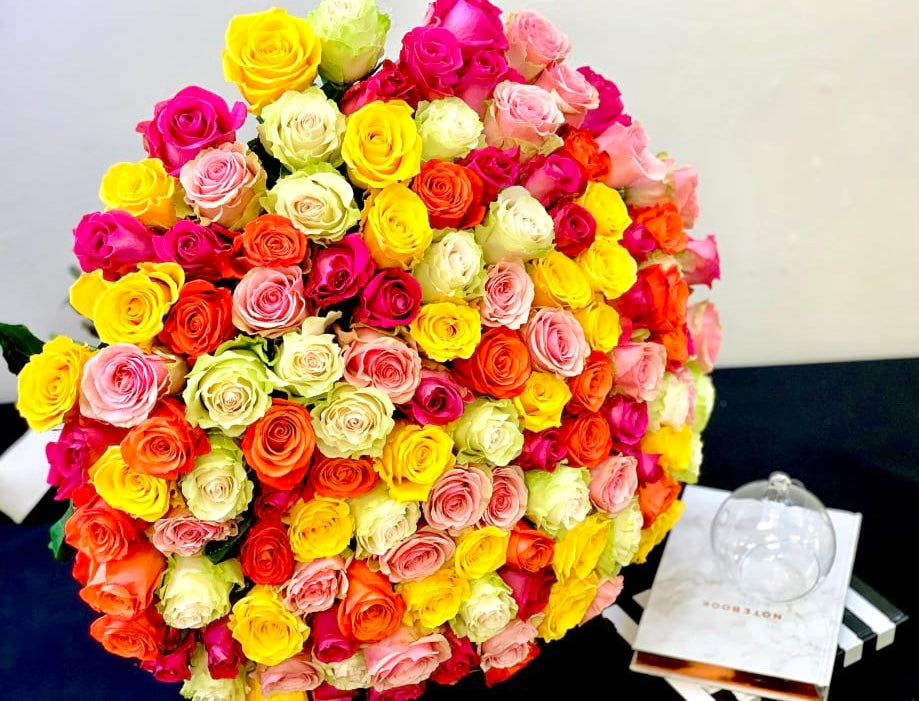 150 MIX COLOR ROSES