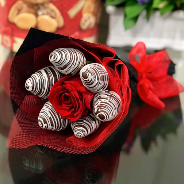 SWEET ROMANCE BOUQUET