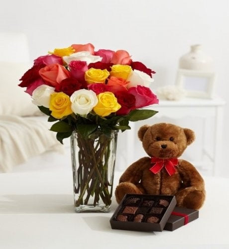 ROSES, CHOCOLATES & TEDDY BEAR